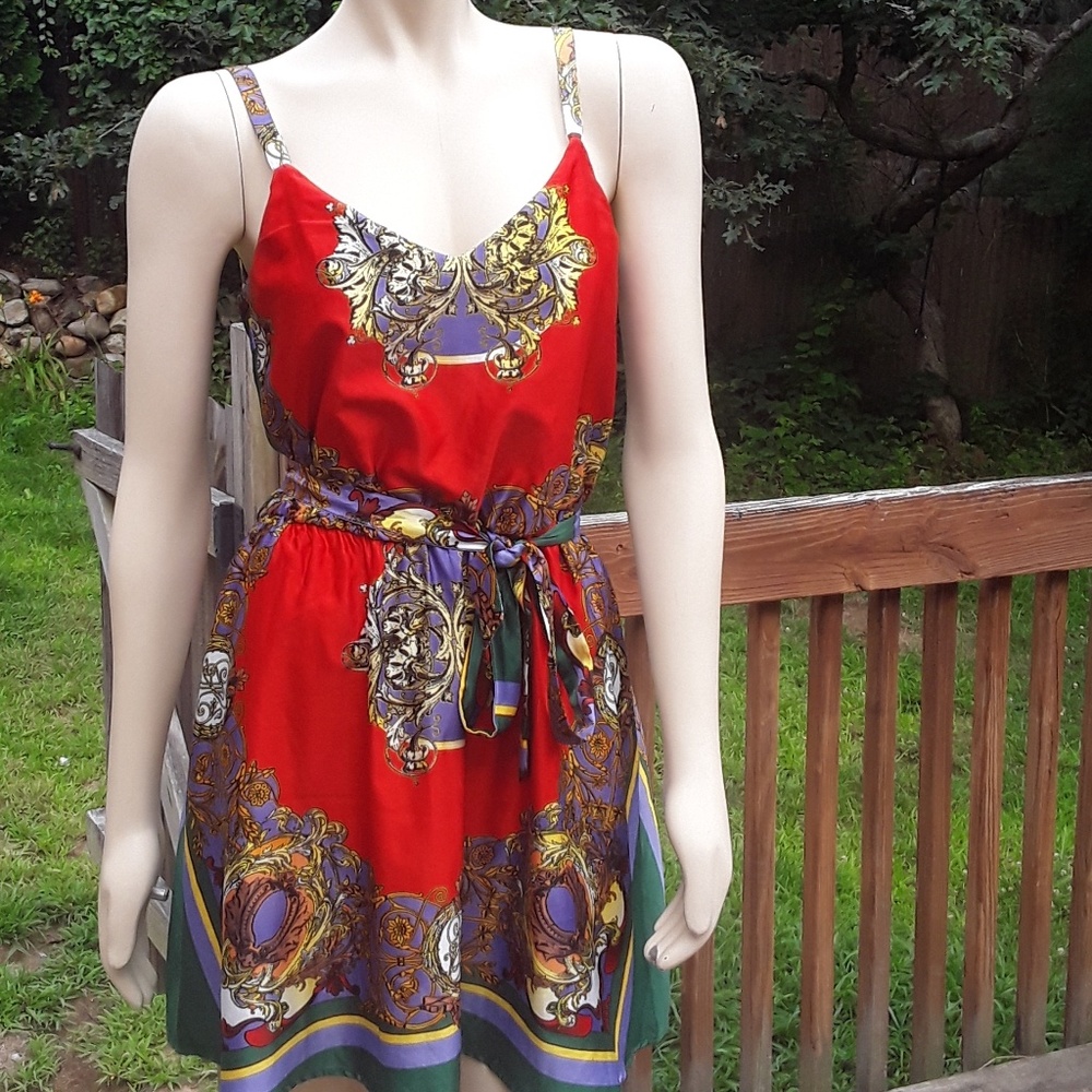 Mia Chica handkerchief dress, Sz Small